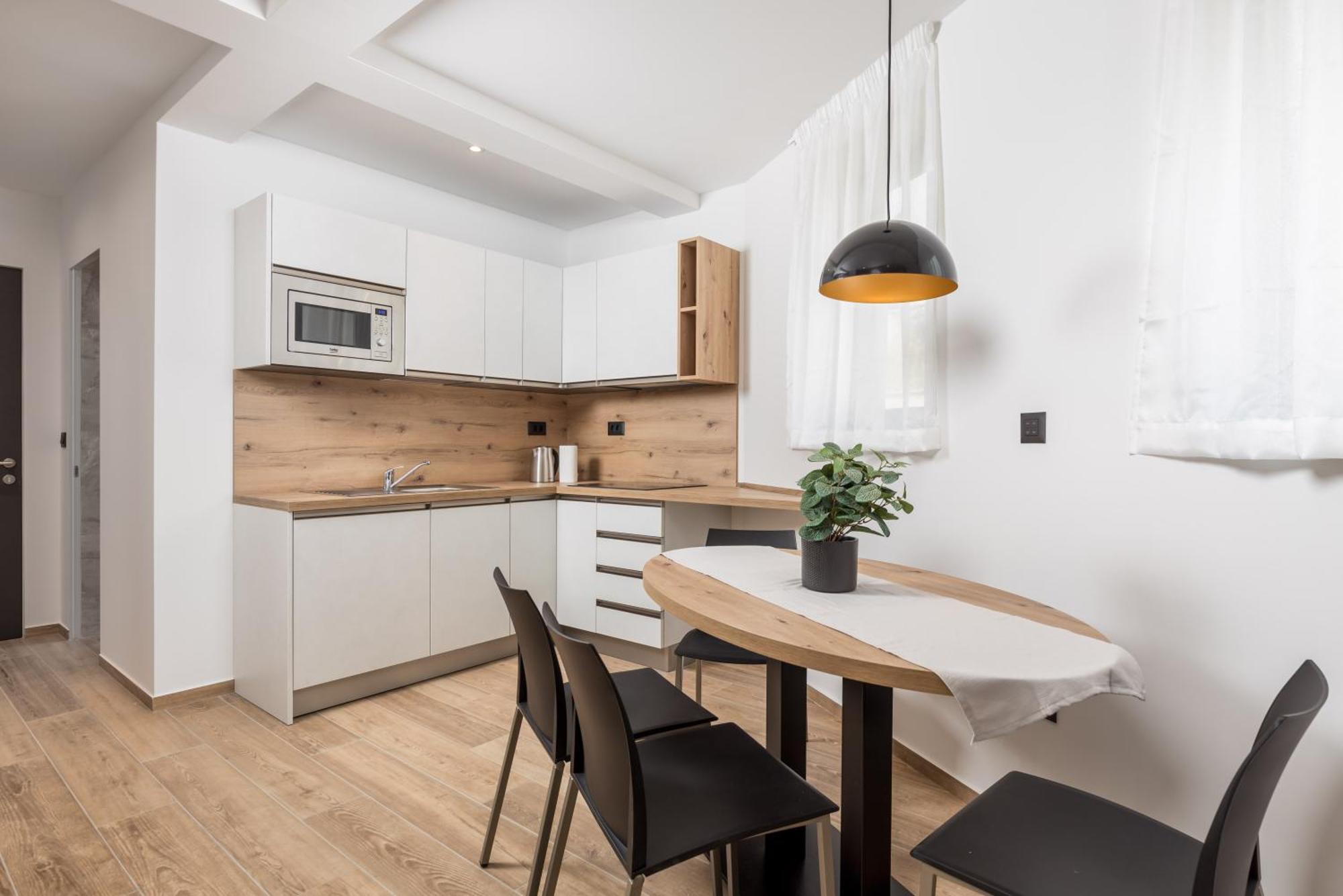Belinda Apartments With Balcony & Private Parking Opatija Exterior foto